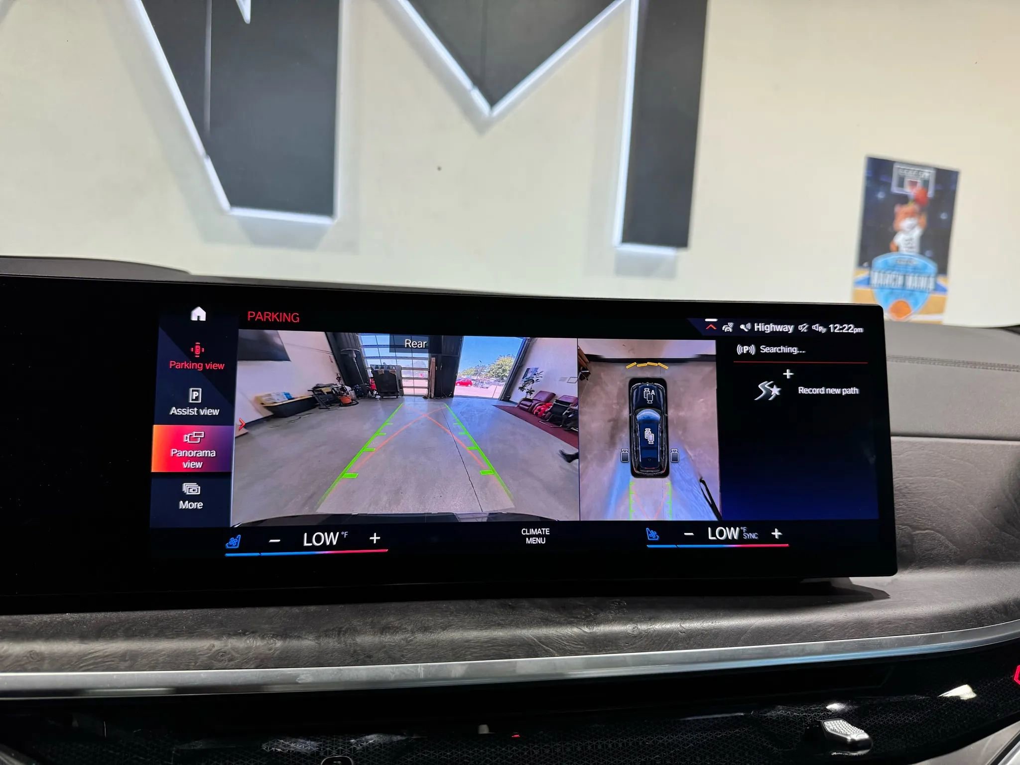 Used 2023 BMW X7 xDrive40i w/ Premium Package image 31