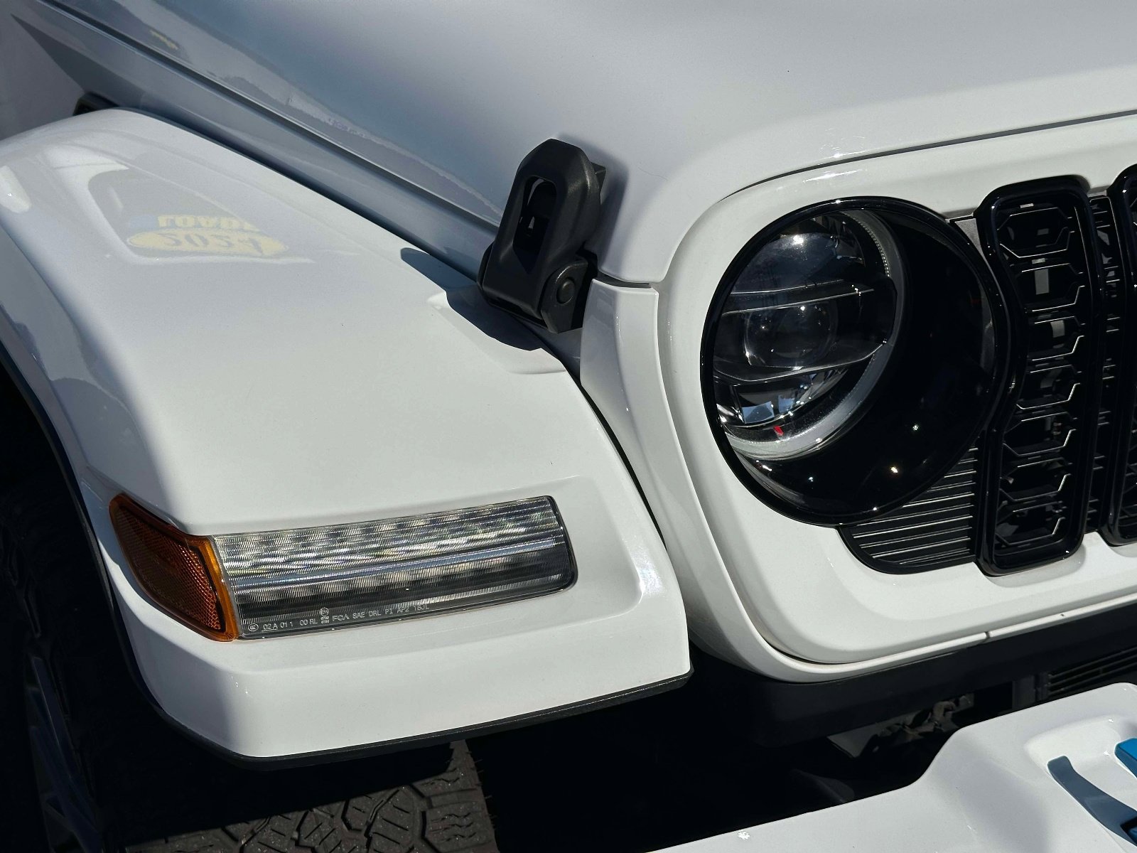 Used 2024 Jeep Wrangler High Altitude AWD/4WD image 8