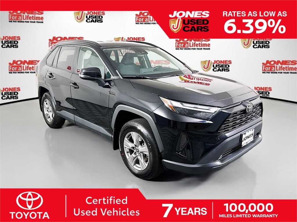 Certified 2022 Toyota RAV4 XLE AWD/4WD image 1