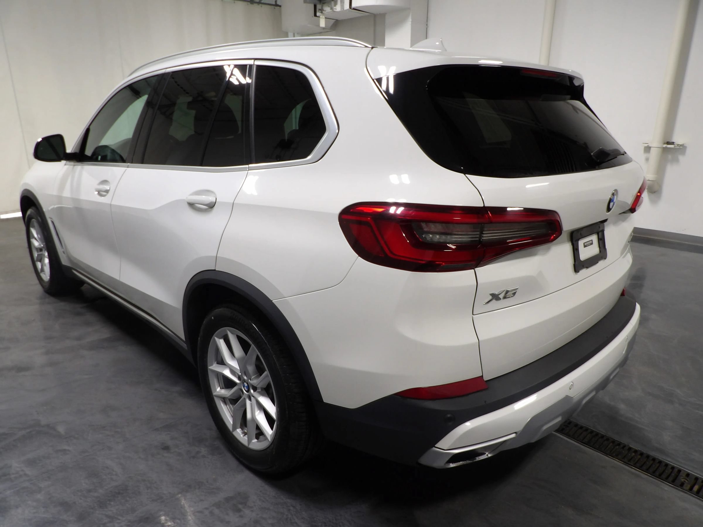 Used 2020 BMW X5 xDrive40i AWD/4WD image 9