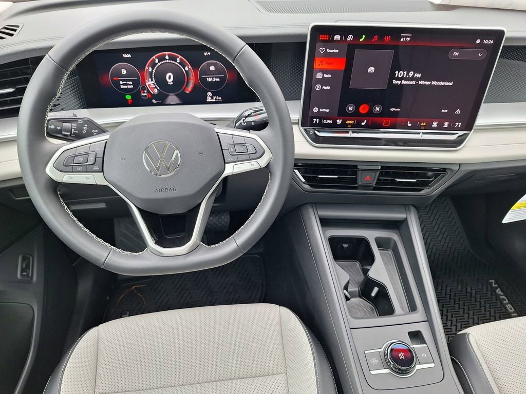 New 2026 Volkswagen Tiguan SE image 19