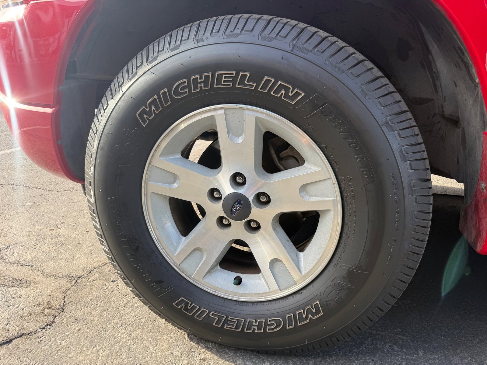 Used 2005 Ford Explorer Sport Trac XLS RWD image 5