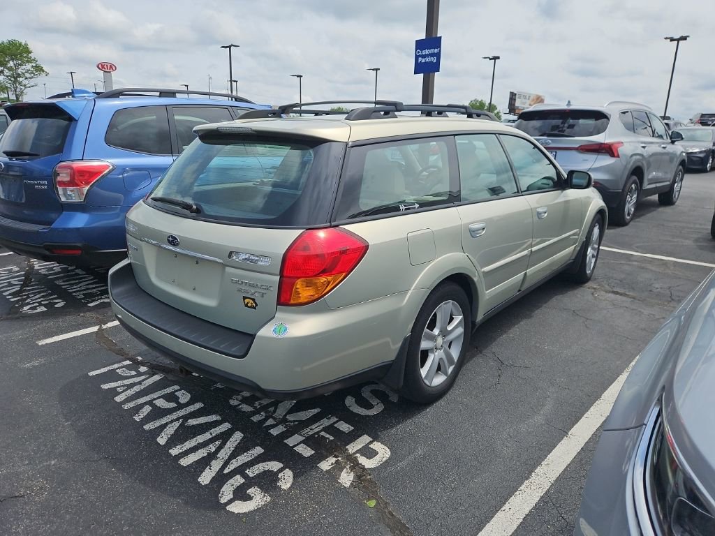 Used 2005 Subaru Outback 2.5XT Limited AWD/4WD image 5