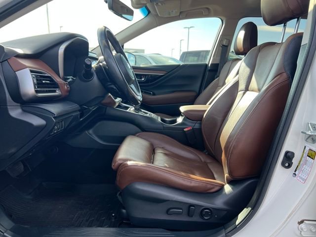 Used 2022 Subaru Outback Touring w/ Popular Package #2 image 7