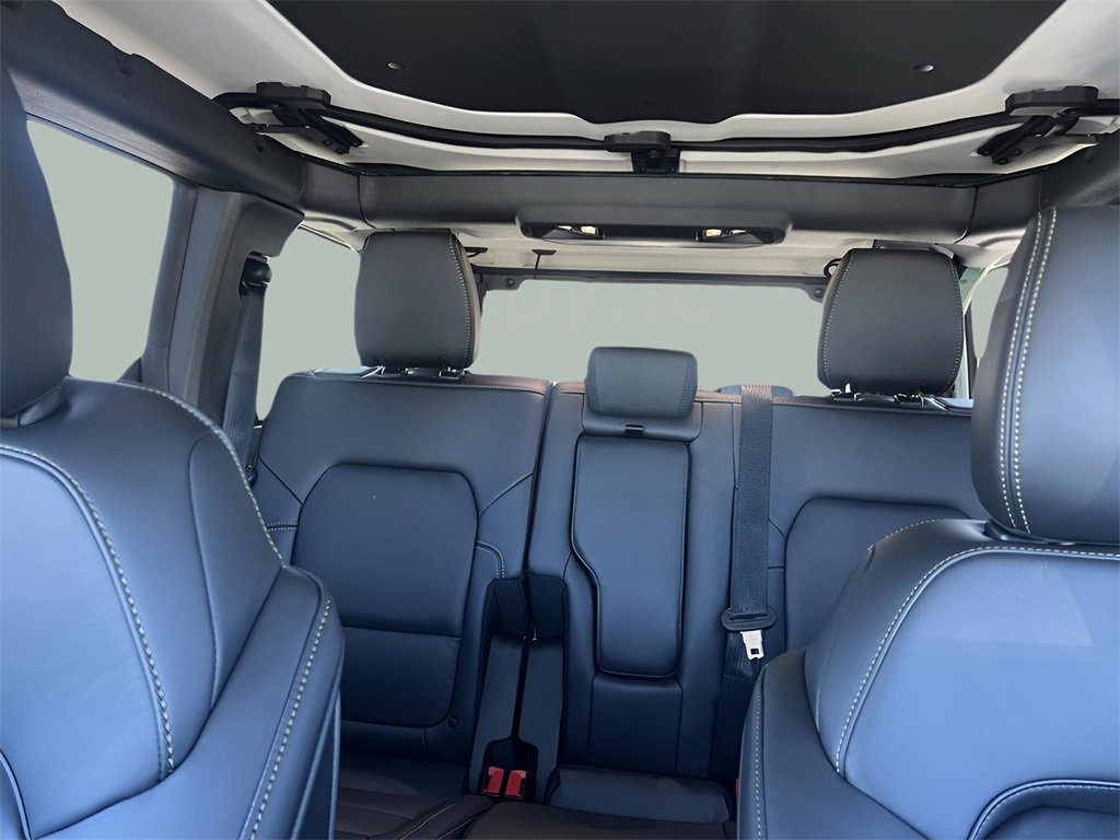 New 2025 Ford Bronco Badlands image 22