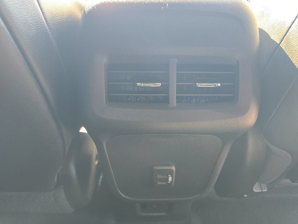 Used 2023 GMC Terrain AT4 AWD/4WD image 19