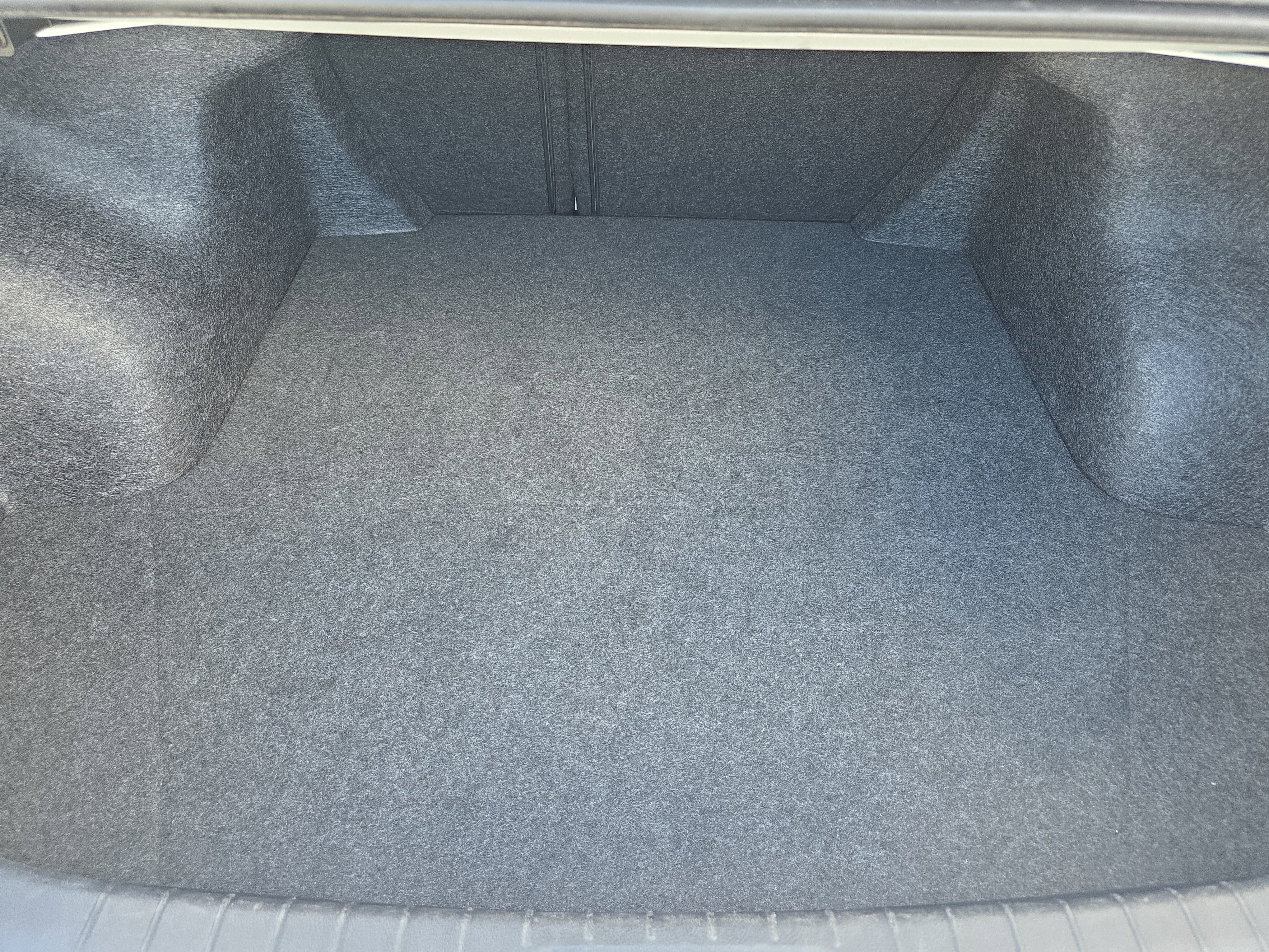 Used 2025 Nissan Altima 2.5 SR AWD/4WD image 13