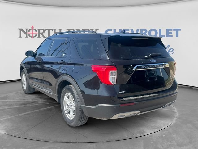 Used 2024 Ford Explorer XLT w/ Equipment Group 202A RWD image 5