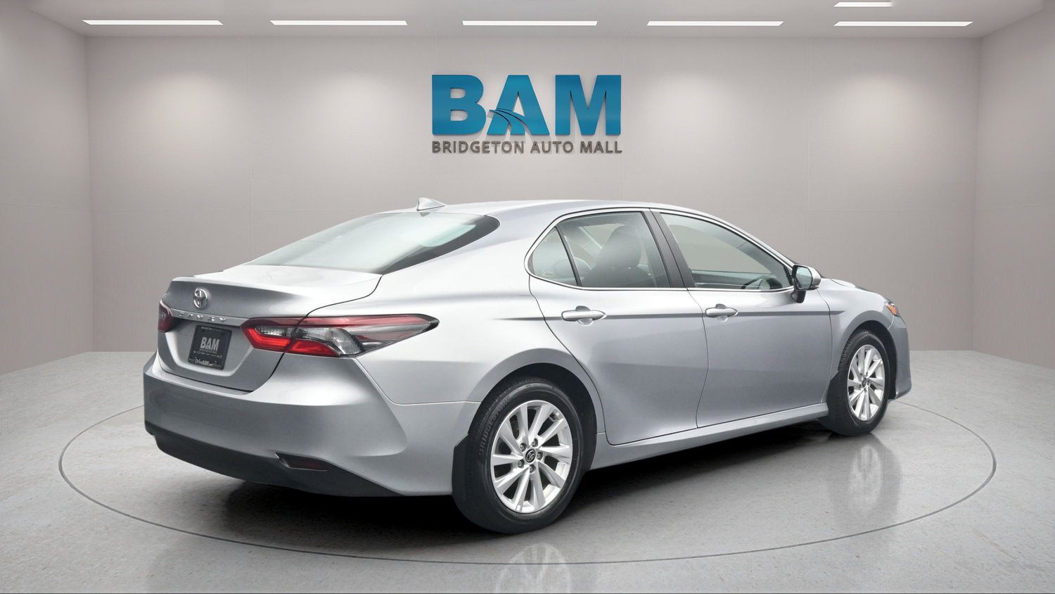 Used 2023 Toyota Camry LE w/ Cold Weather Package FWD image 6
