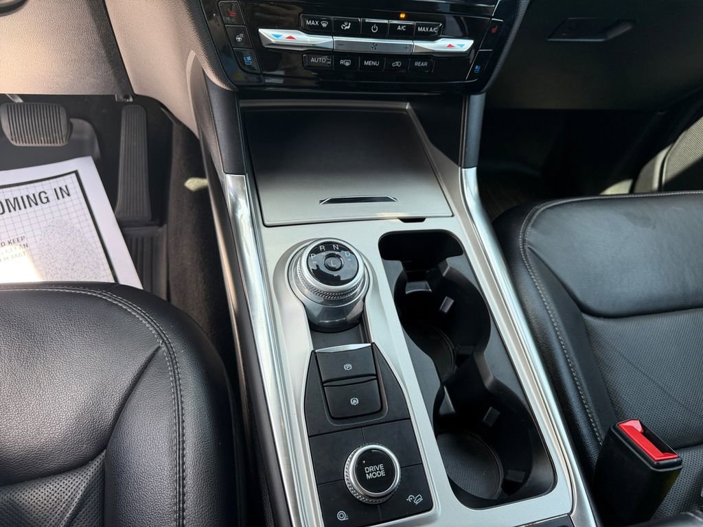 Used 2022 Ford Explorer Limited AWD/4WD image 15