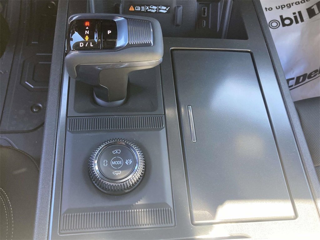 New 2026 GMC Hummer EV SUV w/ LPO, Dark Essentials Package image 23