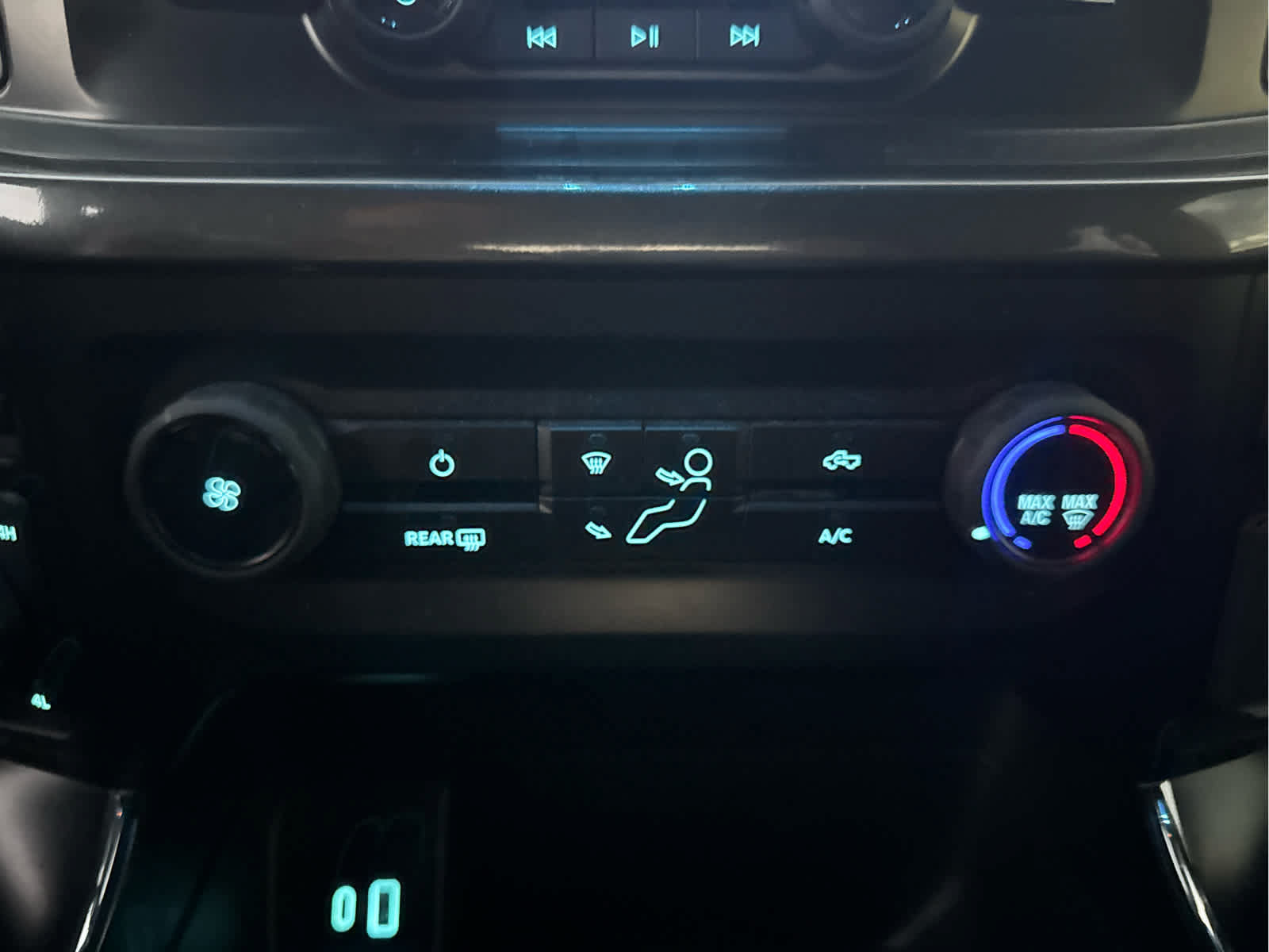 Used 2023 Ford F150 XL w/ STX Black Appearance Package AWD/4WD image 10