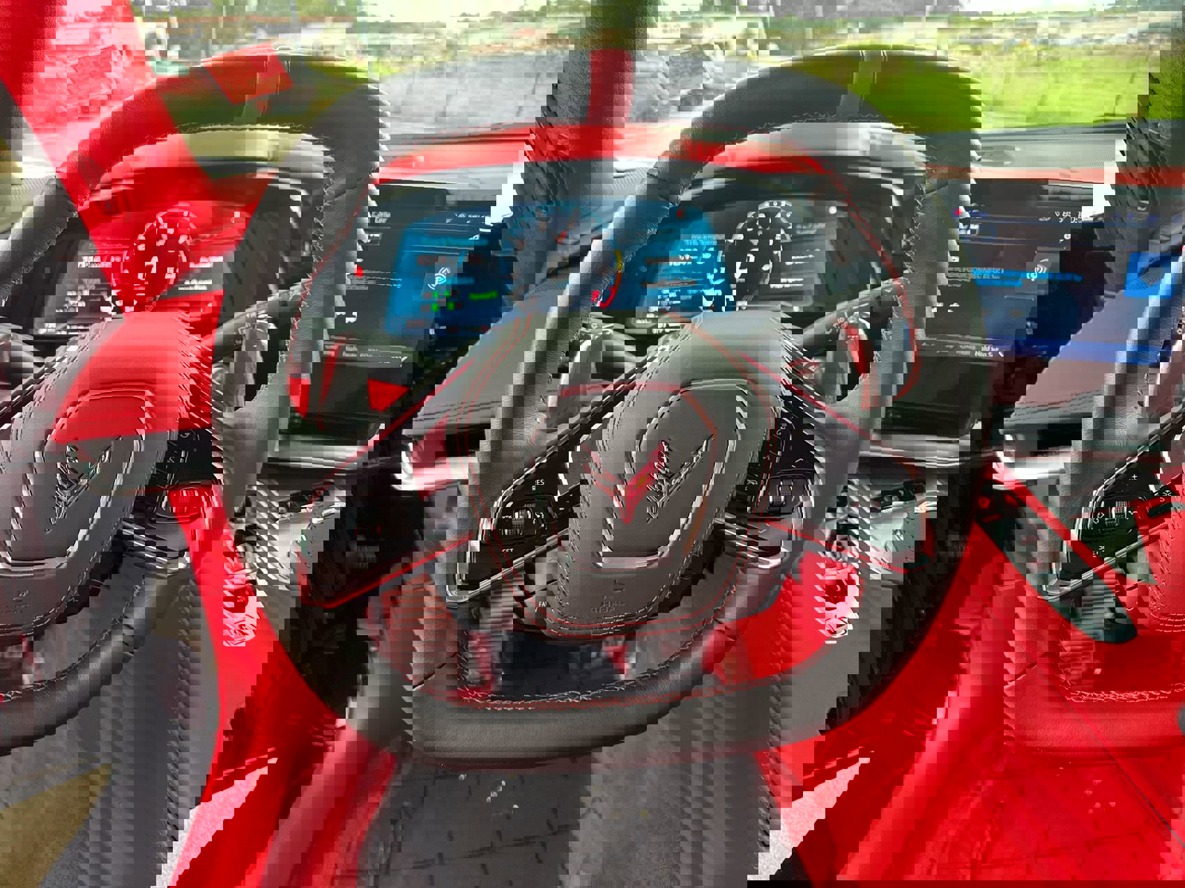 Used 2024 Chevrolet Corvette Stingray Premium Conv w/ Battery Protection Package image 14