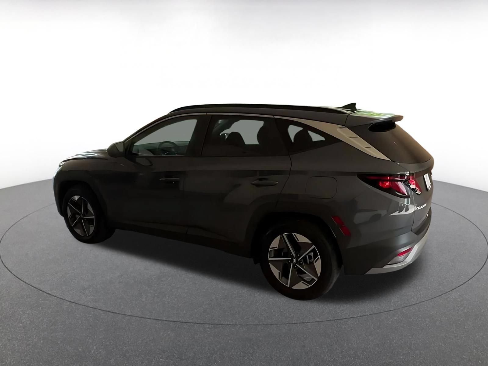 Used 2026 Hyundai Tucson SEL FWD image 10