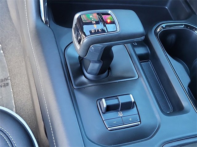 Used 2024 GMC Sierra 1500 AT4X image 17