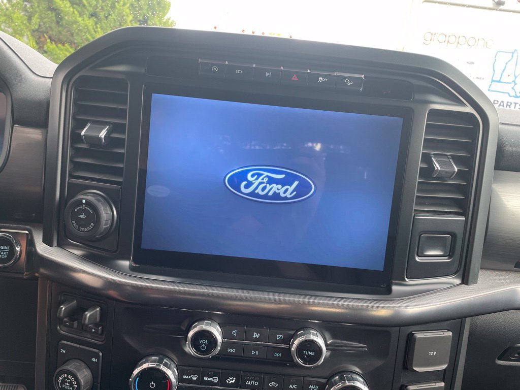 Certified 2024 Ford F150 Lariat w/ FX4 Off-Road Package AWD/4WD image 17