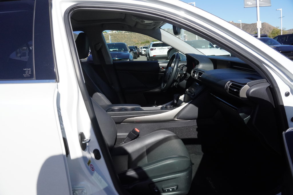 Used 2015 Lexus IS 250 RWD image 34