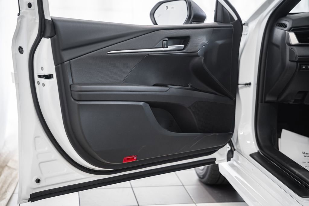 New 2026 Toyota Camry SE image 36