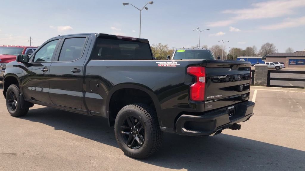 Used 2021 Chevrolet Silverado 1500 LT Trail Boss w/ Bed Protection Package AWD/4WD image 5