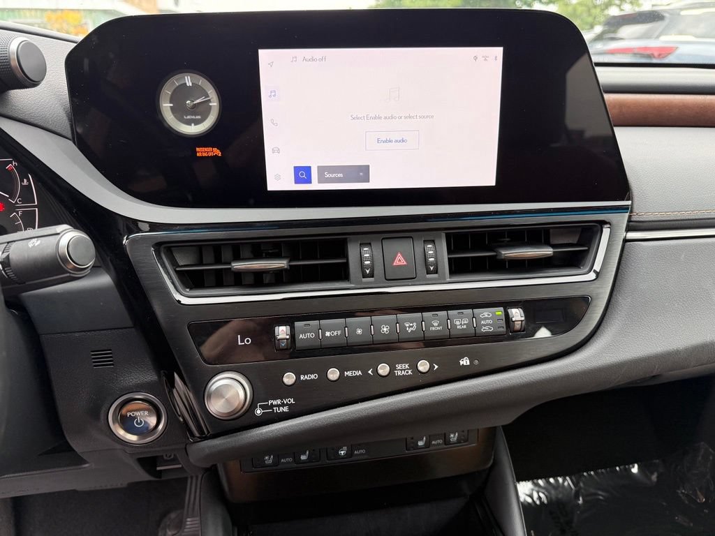 Certified 2023 Lexus ES 300h w/ Premium Package FWD image 14
