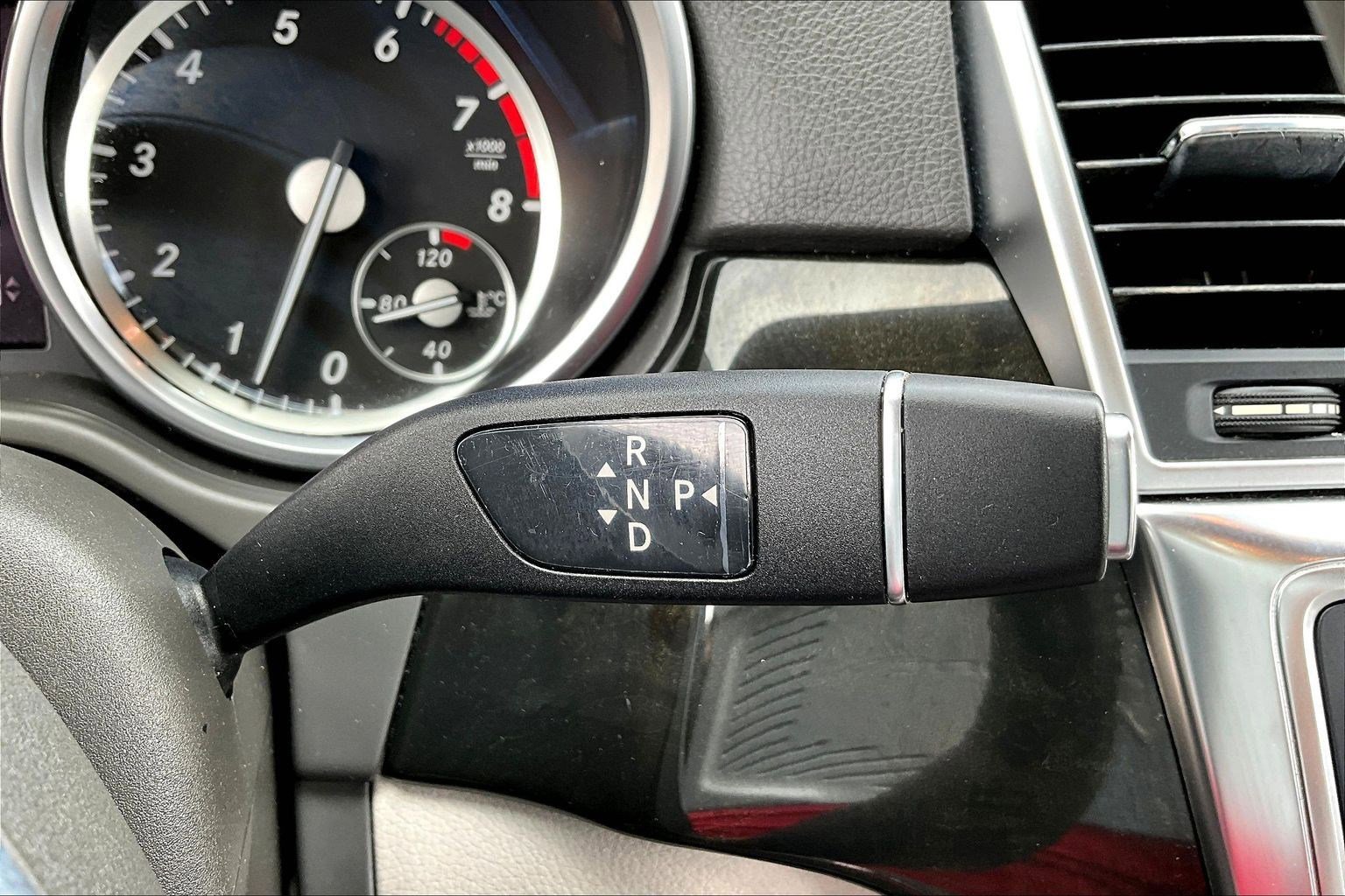 Used 2015 Mercedes-Benz ML 350 2WD image 39