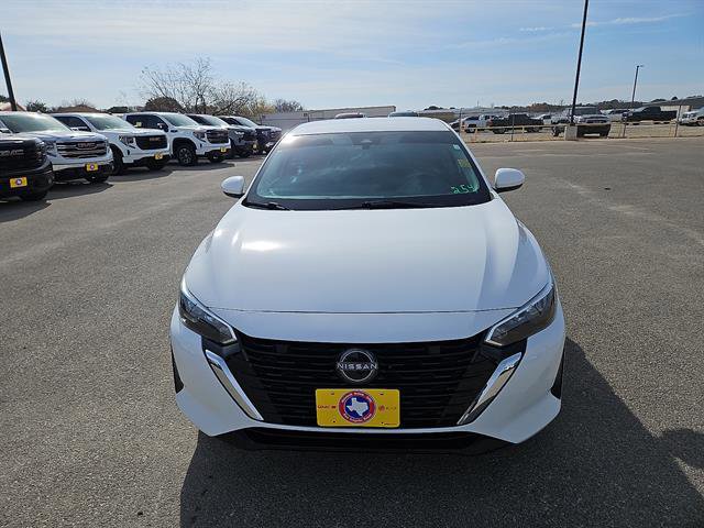 Used 2025 Nissan Sentra S image 8