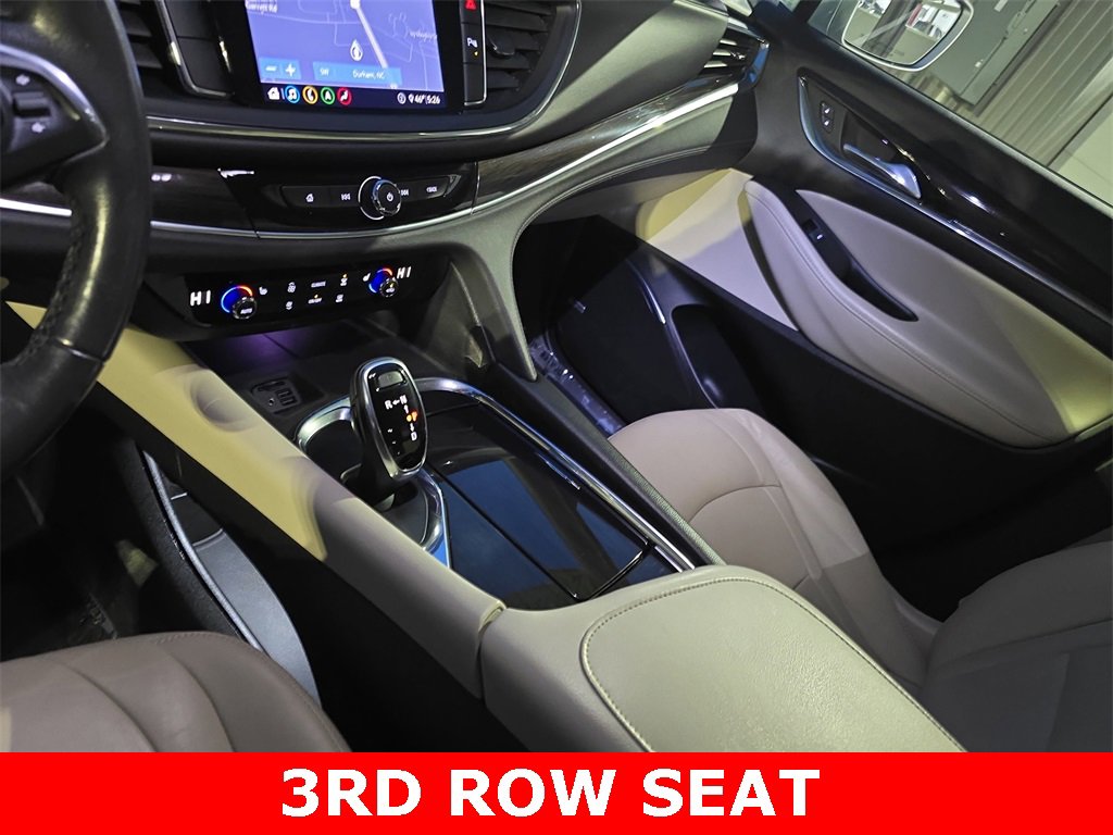 Used 2020 Buick Enclave Essence w/ Sport Touring Edition image 27