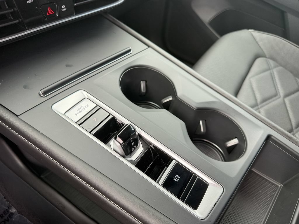 New 2026 Volkswagen Atlas SE FWD image 19