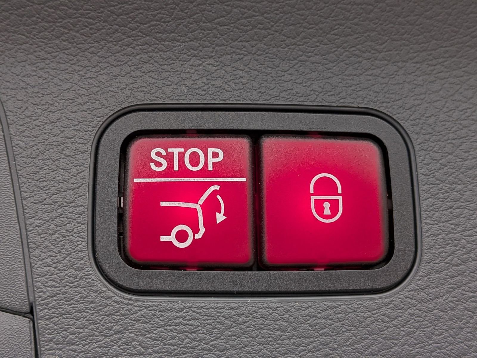 Used 2020 Mercedes-Benz GLS 450 4MATIC image 15