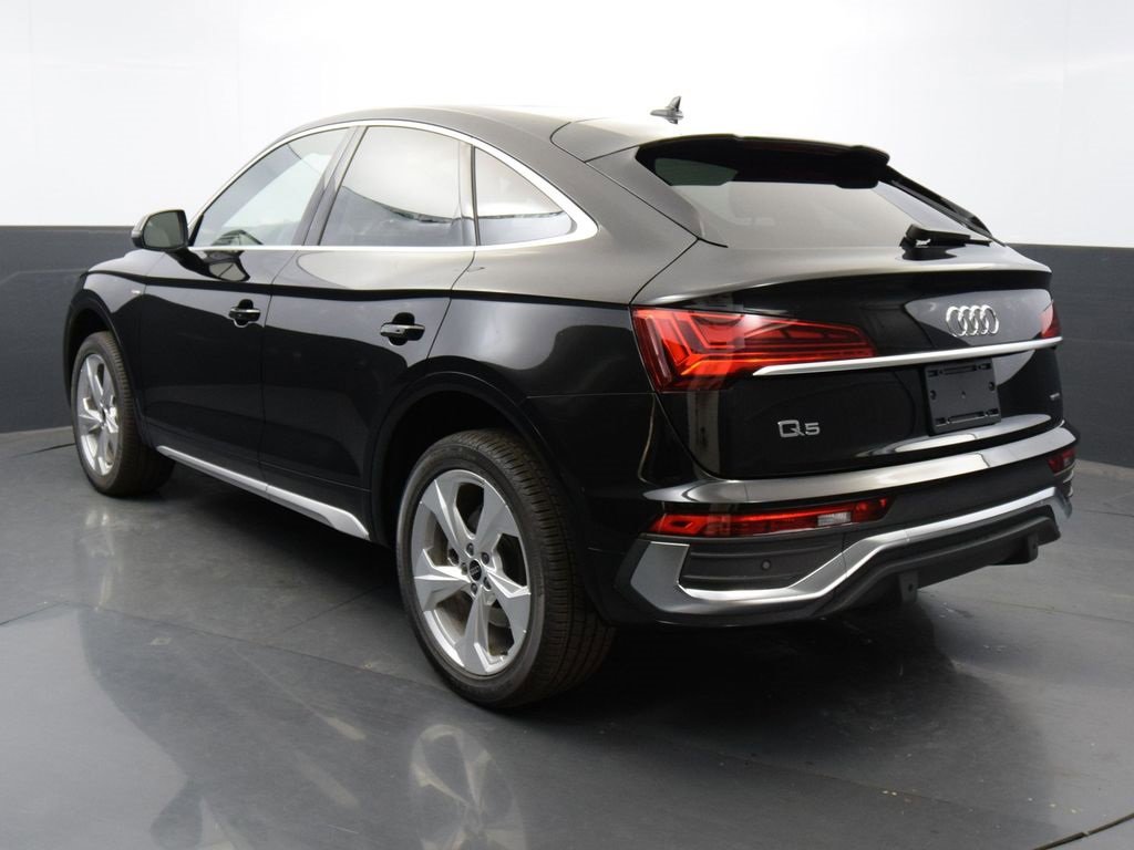 Certified 2024 Audi Q5 2.0T Premium Plus w/ Premium Plus Package image 3