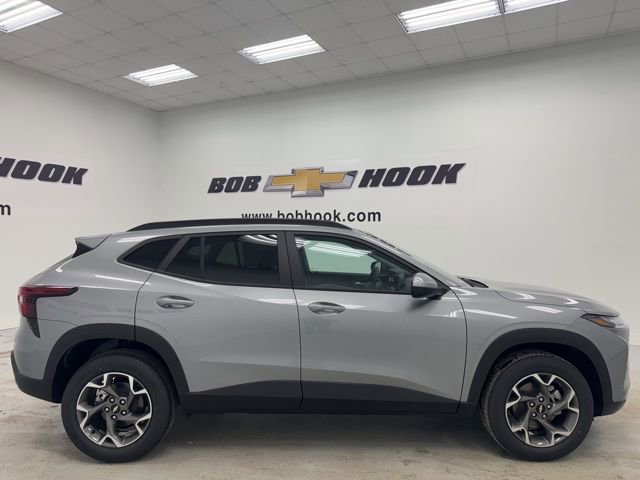 New 2026 Chevrolet Trax LT w/ Driver Confidence Package image 4