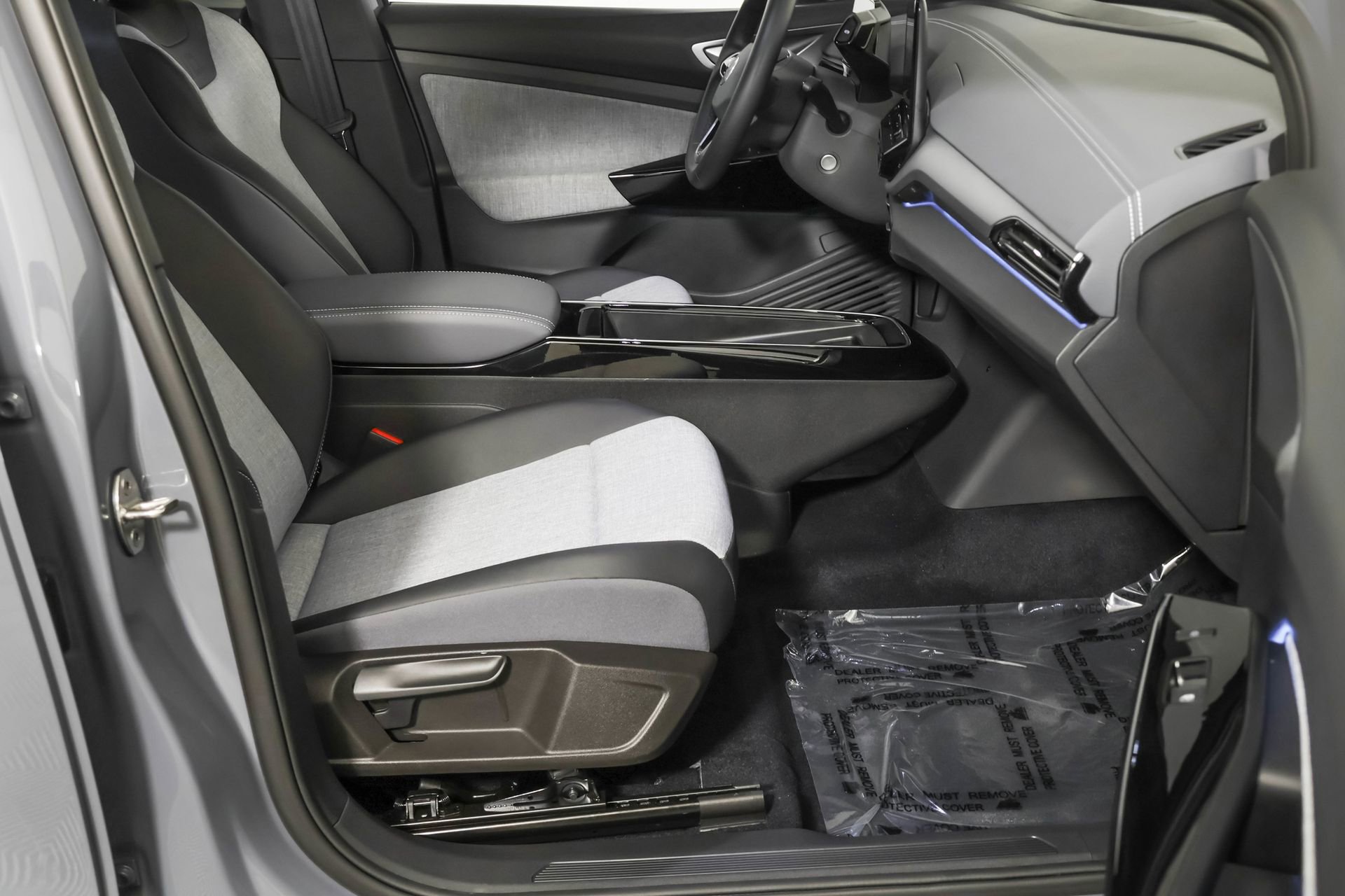 Certified 2023 Volkswagen ID.4 Pro AWD/4WD image 45