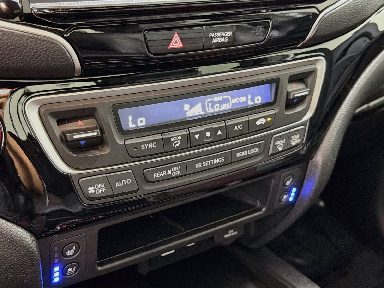 Used 2024 Honda Ridgeline Black Edition image 14