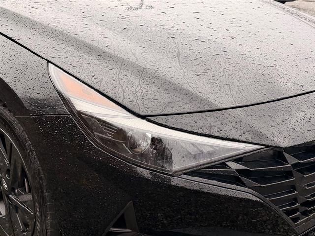 Used 2023 Hyundai Elantra SEL image 8