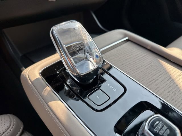 New 2026 Volvo XC90 T8 Ultra w/ Protection Package image 15