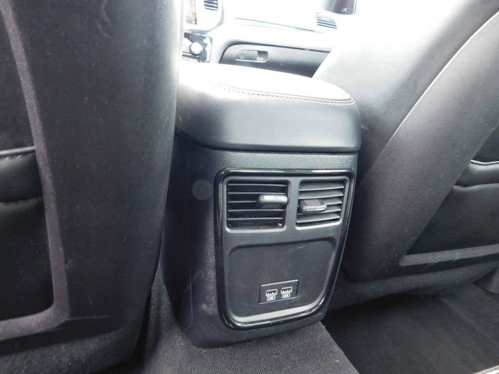 Used 2023 Chrysler 300 S image 12