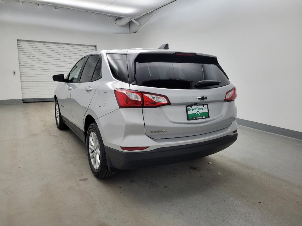 Used 2020 Chevrolet Equinox LS w/ LS Convenience Package image 5