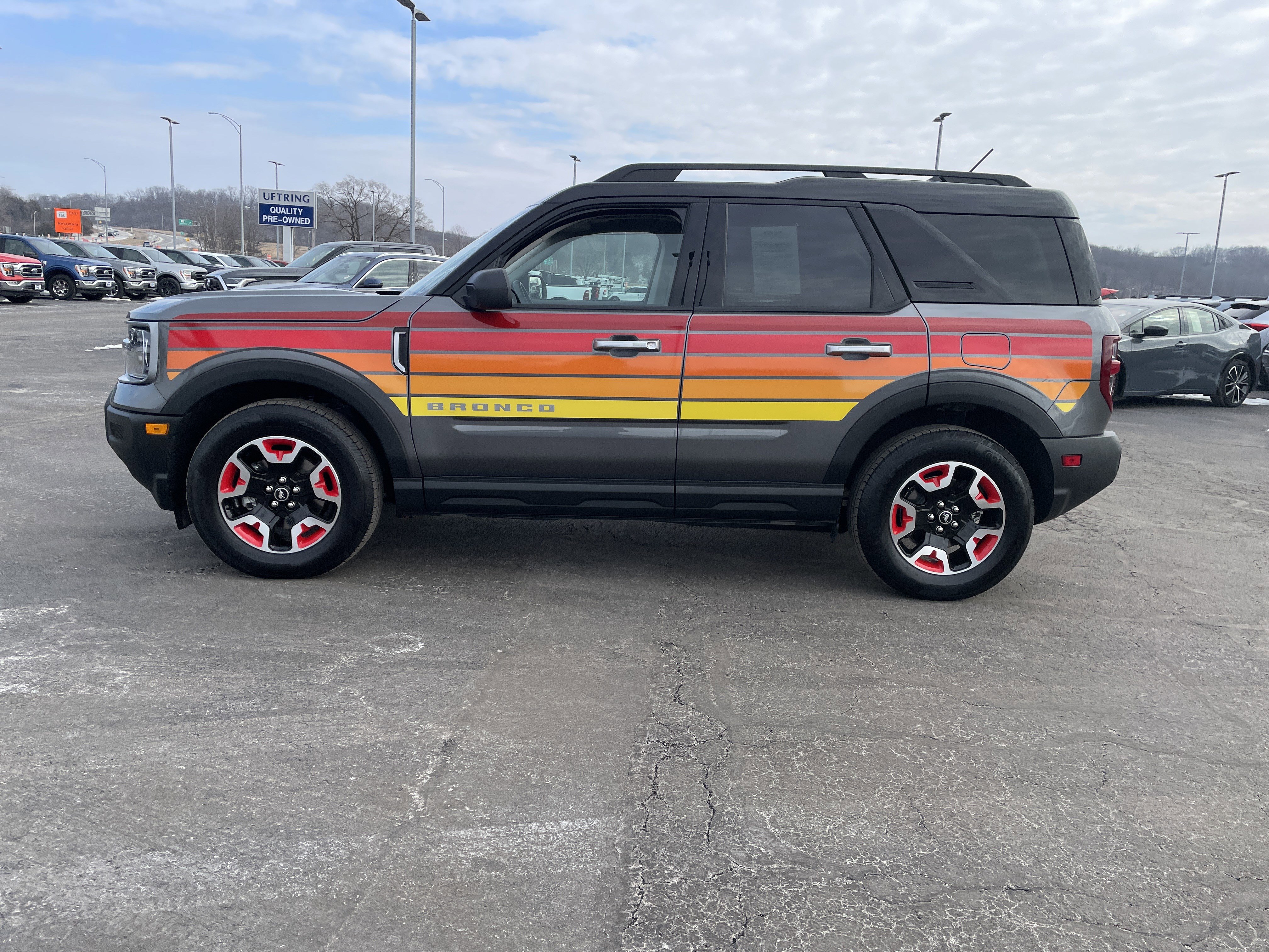 Used 2025 Ford Bronco Sport Free Wheeling w/ Convenience Package image 2