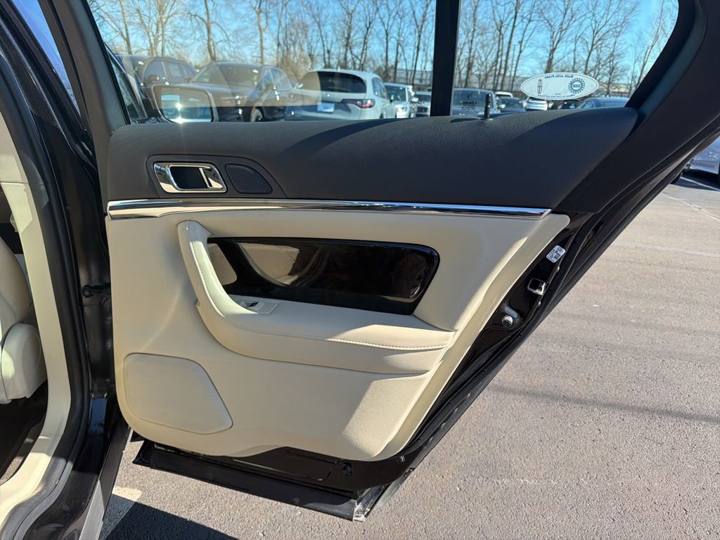 Used 2015 Lincoln MKS AWD w/ Equipment Group 101A image 23