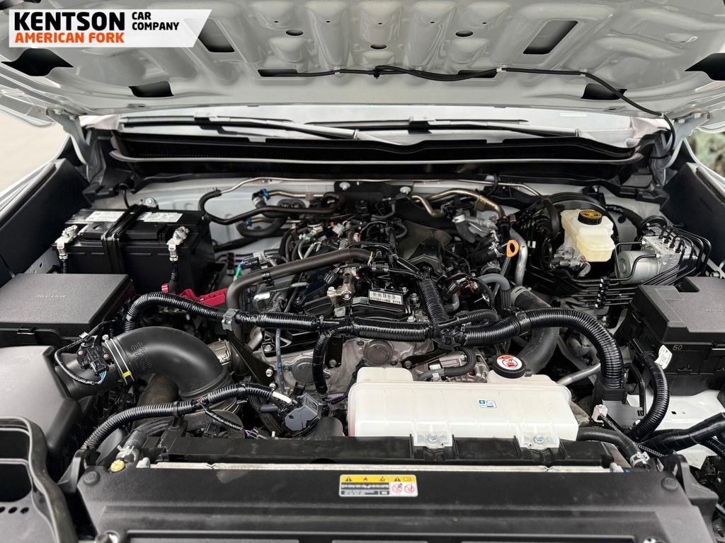 Used 2025 Toyota Tacoma TRD Off-Road image 15