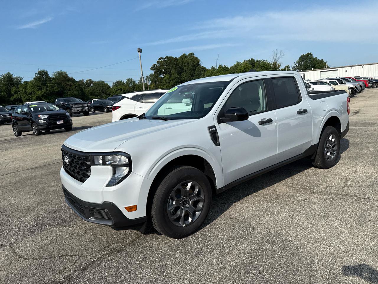 New 2026 Ford Maverick XLT w/ XLT Luxury Package FWD image 15