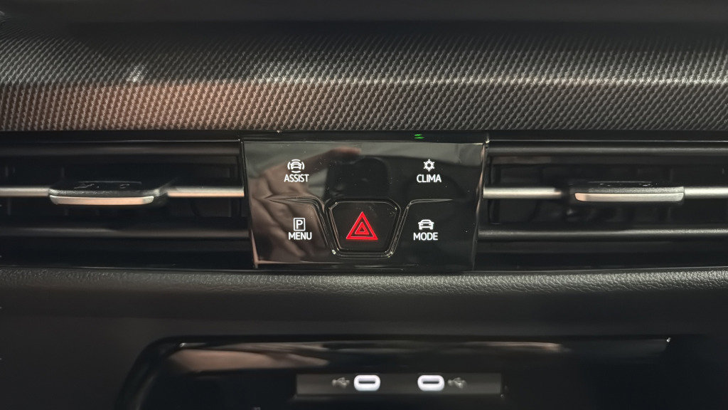 New 2026 Volkswagen Golf 2.0T image 29