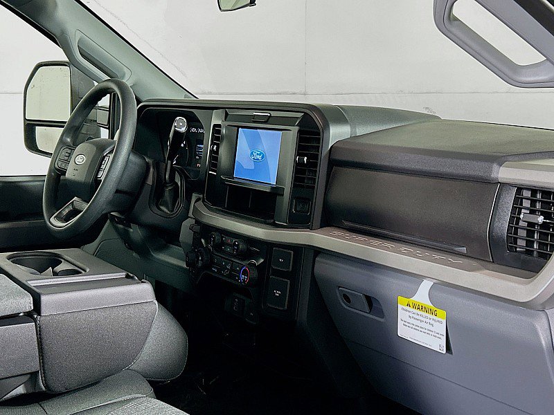 New 2025 Ford F350 XLT w/ 360-Degree Camera Package AWD/4WD image 24