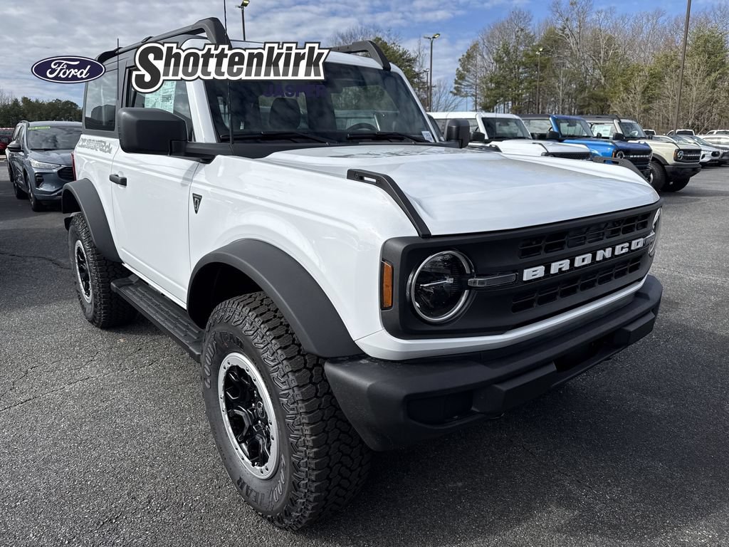 New 2025 Ford Bronco 2-Door w/ Sasquatch Package AWD/4WD video 1