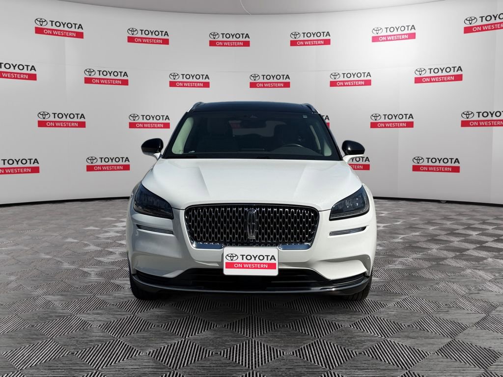 Used 2022 Lincoln Corsair AWD w/ Premium Package image 8