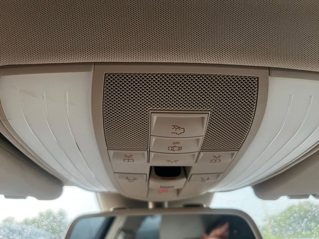 Used 2014 Mercedes-Benz E 350 Sedan image 44