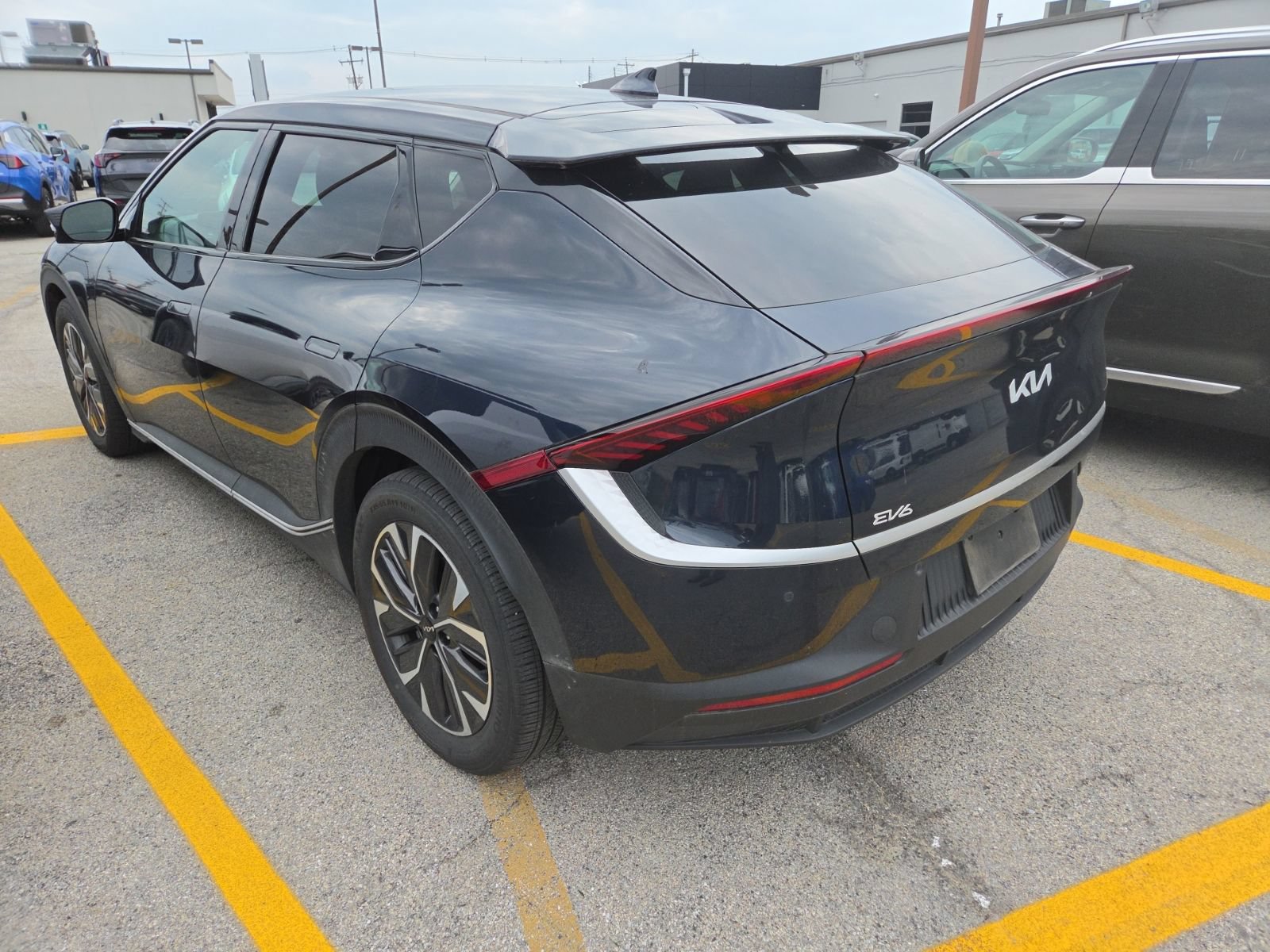 Certified 2024 Kia EV6 Light AWD/4WD image 7