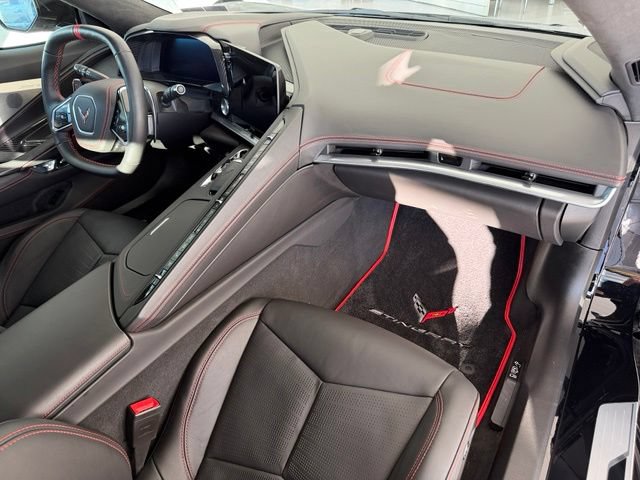 Used 2021 Chevrolet Corvette Stingray Premium Cpe w/ Z51 Performance Package RWD image 15