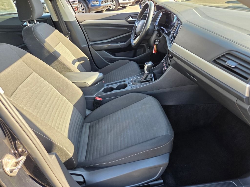 Used 2024 Volkswagen Jetta S FWD image 18
