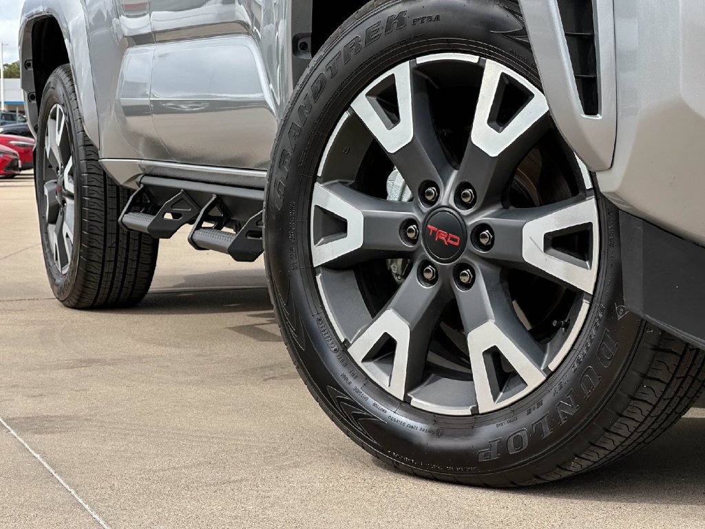 Certified 2025 Toyota 4Runner TRD Sport Premium w/ Tow Technology Package AWD/4WD image 9
